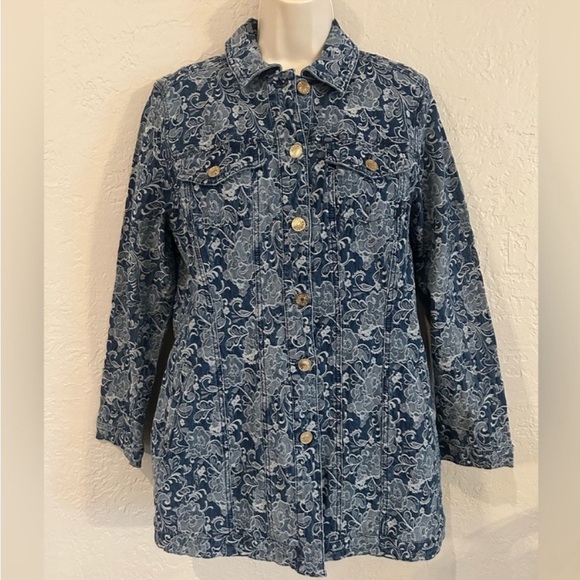 Chicos blue denim jacket with white flowers size 1 - Picture 1 of 8